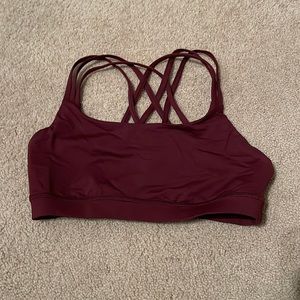 Lululemon sports bra